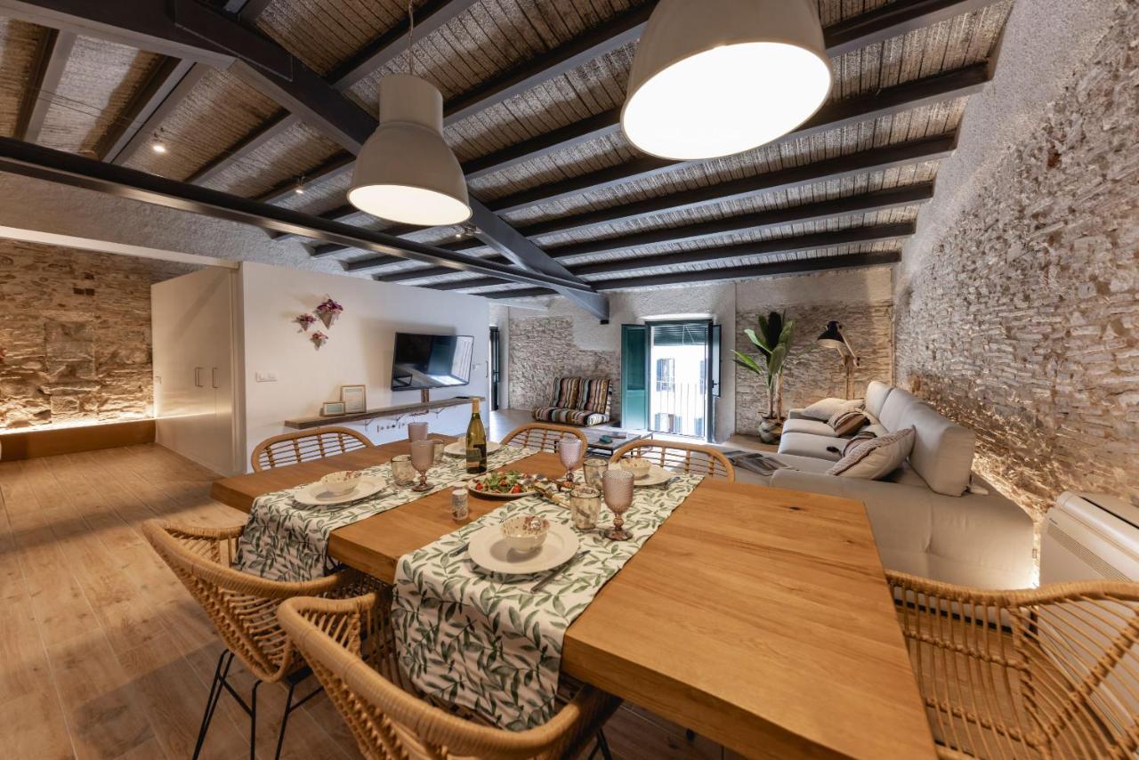 Bravissimo Placa Del Vi, Design Penthouse Girona